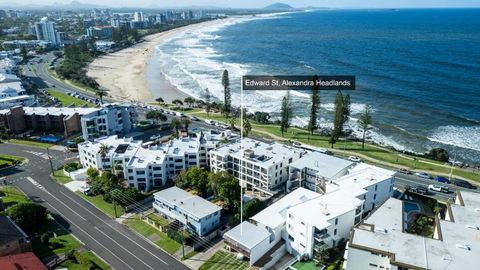 Alex Beachside Pet Friendly 2 Bed Apartment - Accommodation Guide 0