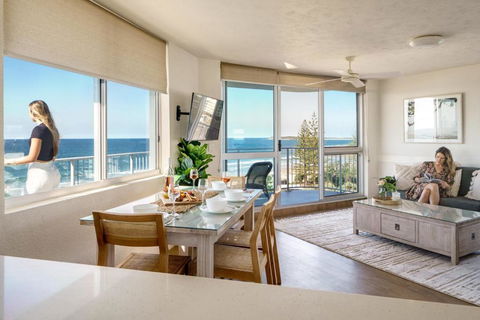 Alex Heads Oceanview Escape - Accommodation Guide 0