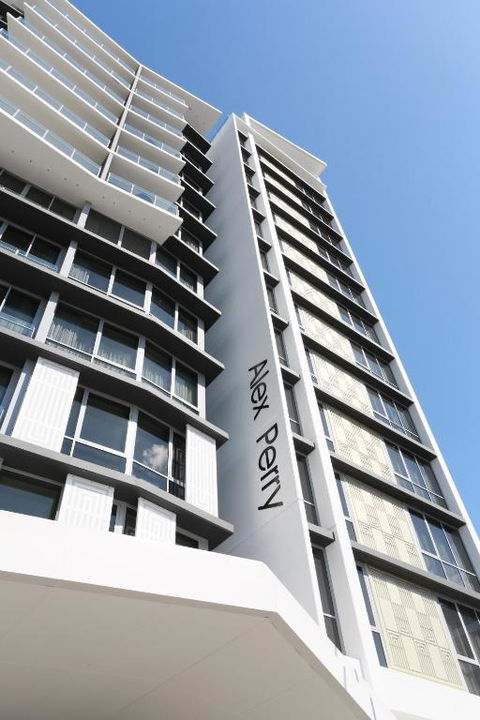Alex Perry Hotel & Apartments - Accommodation Guide 3