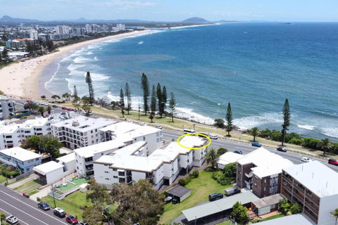 Alexandra Headland Ocean Dream - Stunning View ZA6 - Accommodation Guide 2