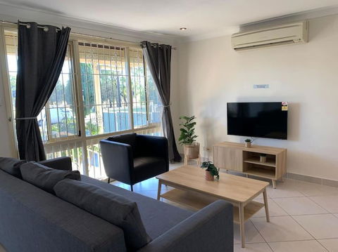 All In 3 Bedrooms,Fairfield West - Accommodation Guide 0