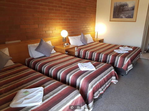 All Rivers Accommodation - Accommodation Guide 2