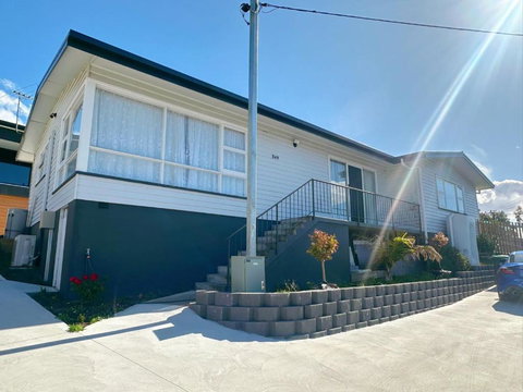 All-Seasons Comfort - Close To CBD & Air Port - Accommodation Asia 0