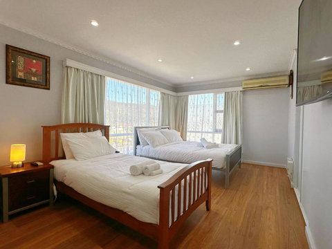 All-Seasons Comfort - Close To CBD & Air Port - Accommodation Asia 1