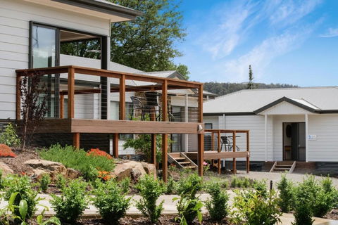 All Seasons Marysville - Accommodation Guide 3