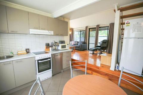 Allambie Cottages - Villa 1 - Accommodation Guide 3