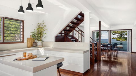 Allawah Cottage - Most Popular Beach House - Accommodation Guide 3