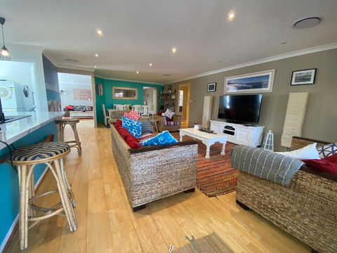 ALLE21 - Barefeet - Accommodation China 0