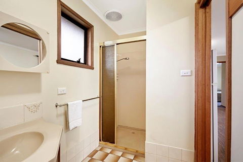 Allestree Holiday Units - Accommodation Guide 2