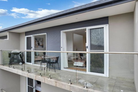 Alloura 2 - Accommodation Asia 2