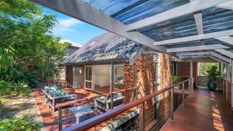 Allure - Bay Views And Wifi - Accommodation Guide 3