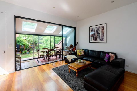 Alma, Art Deco Home In Caufield North - Accommodation Asia 0