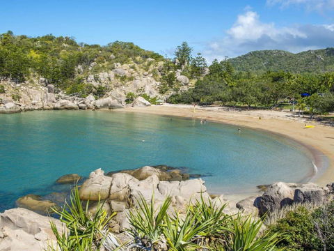 Alma Bay Holiday Unit 4 - Accommodation Guide 4