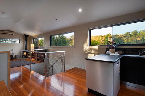 Alofi - Accommodation Guide 0
