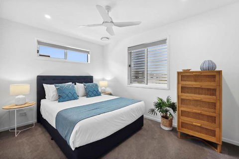 Aloha Allura - Accommodation Guide 1