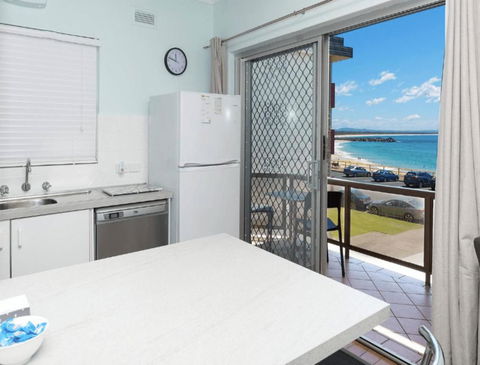 Aloha Beachside - Accommodation Guide 0