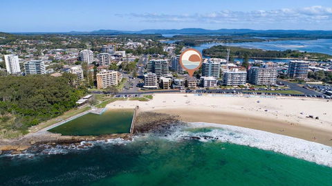 Aloha Beachside - Accommodation Guide 2