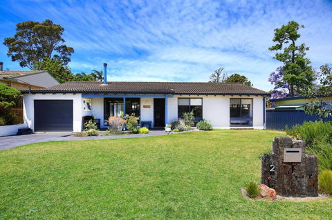 Aloha - Short Drive To Berry & The Beach - Fireplace And Firepit - Accommodation Guide 0