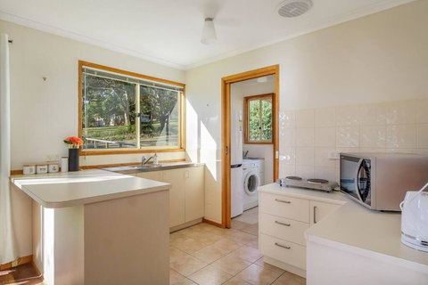 Alonnah Bruny Island Views - Accommodation Asia 3