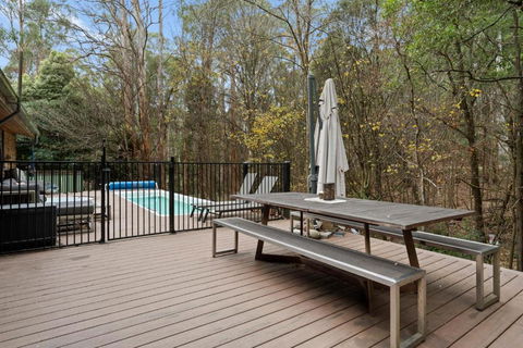 Alpine Creek House And Cabin - Accommodation Guide 2