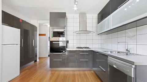 Alpine Haven 5 - Accommodation Guide 2