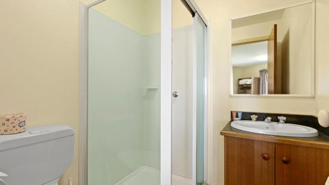 Alpine Heights 18 - Accommodation Guide 2