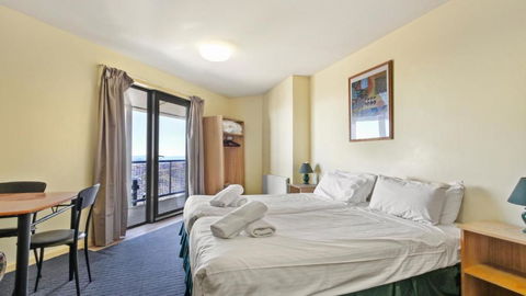 Alpine Heights 18 - Accommodation Guide 4