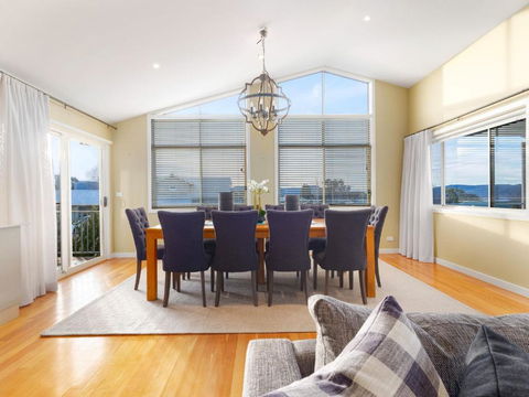 Alpine Retreat 107A Gippsland Street - Accommodation Guide 2