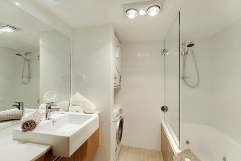Alpine View Apartments - Accommodation Guide 4