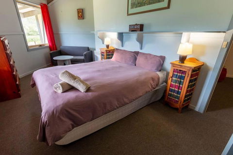 Alpzview Guesthouse - Accommodation Guide 3