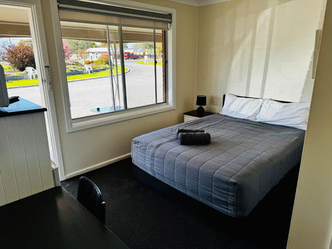 Altona Motel - Accommodation Guide 2