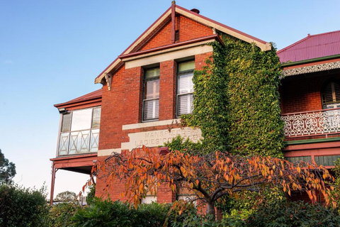 Alzburg Resort - Accommodation Asia 2