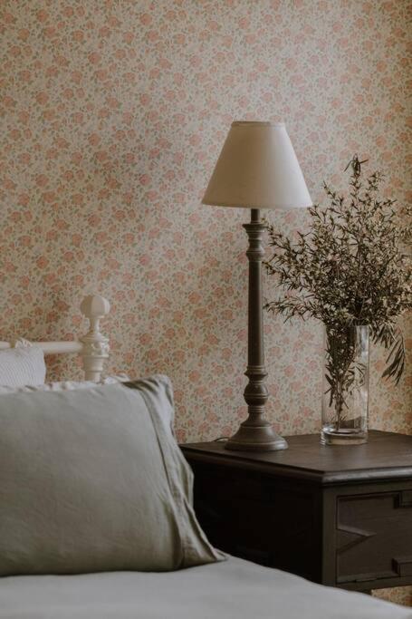 Amarela Haus - Calming Retreat Within Oceans Reach - Accommodation Asia 4