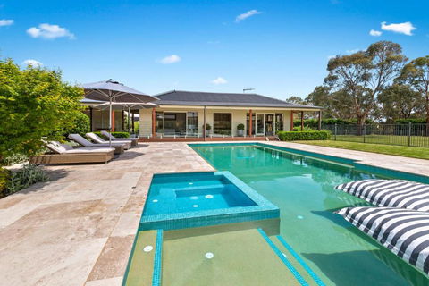 Amaroo Luxury Family Resort Mornington Peninsula - Accommodation Guide 1