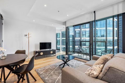 Amazing 1BR Apartment W Pool - Accommodation Guide 0