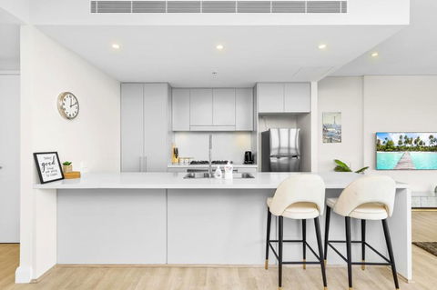 Amazing City View High Level Apt - Accommodation Guide 4