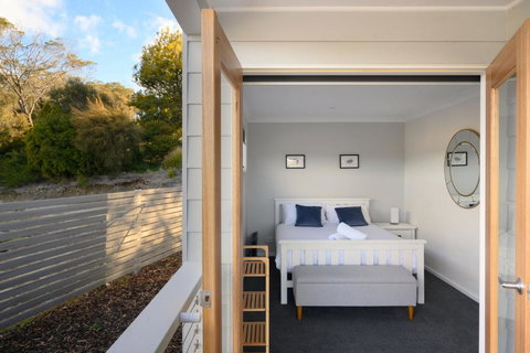 Ambience, A Stunning Holiday Retreat! - Accommodation Asia 3