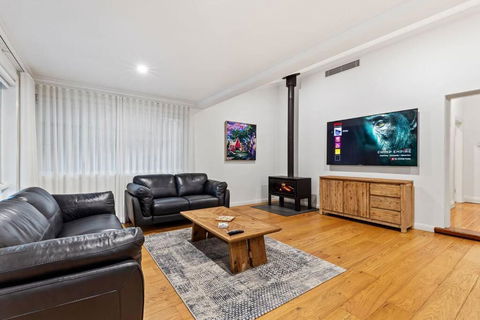 Ambience On Crampton - Accommodation China 0