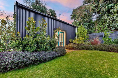 Ambience On Crampton - Accommodation China 2