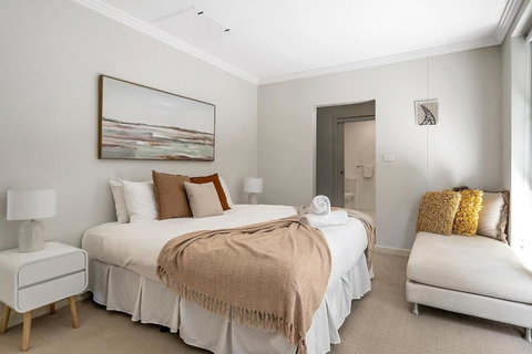 Amelie - Luxury Beach View Condo Minutes To Beach - Accommodation Asia 4