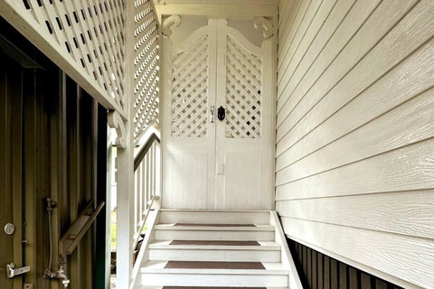 Amity Jigsaw House - Accommodation Asia 3