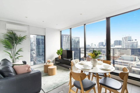 An Amazing 2BR Apt With City Views In Southbank - Accommodation Asia 0