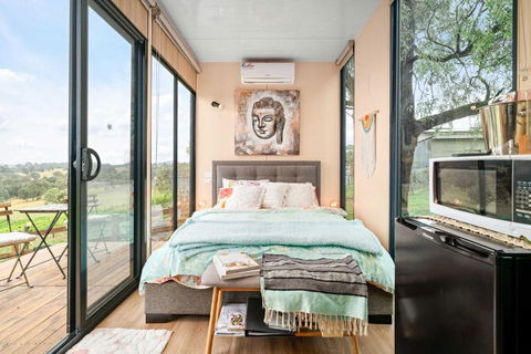 An Unforgettable View By Tiny Away - Accommodation Guide 4