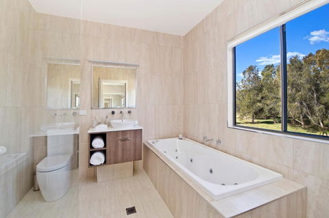 Ana Mandara Luxury Retreat - Accommodation Guide 4