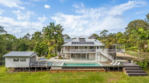 Ananda - Magnificent Byron Hinterland Retreat - Accommodation Guide 2