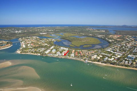 Anchorage - Riverfront Luxury On Gympie Terrace - Accommodation Guide 0