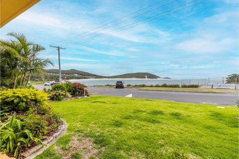 Anchored At Fingal Bay 80 Marine Drive - Accommodation Guide 1