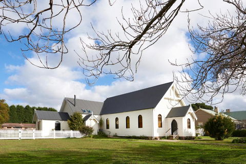 Angel Place Robertson - Accommodation Guide 0