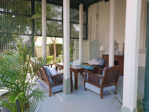 Anglesey House Iconic Forbes CBD Heritage Home - Accommodation Guide 4
