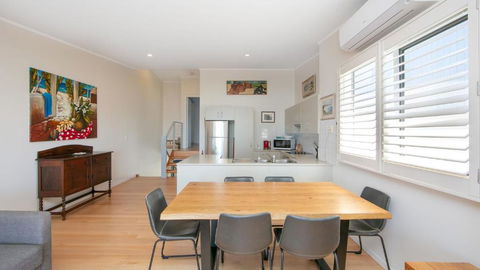 Angourie Blue 3 - Accommodation Guide 1